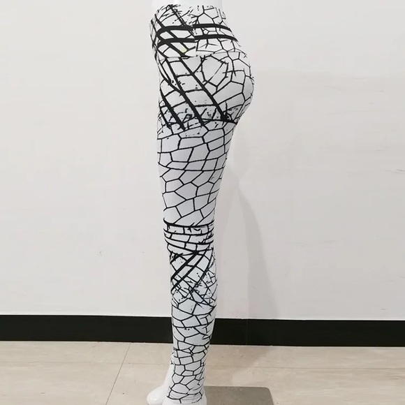 Brand New! High Waist Leggings - Picture 2 of 2